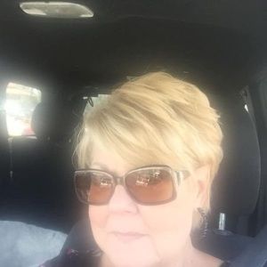 Meet your Posher, Jonnie